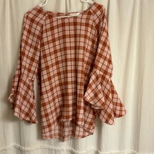 Long sleeve Lauren Conrad Top